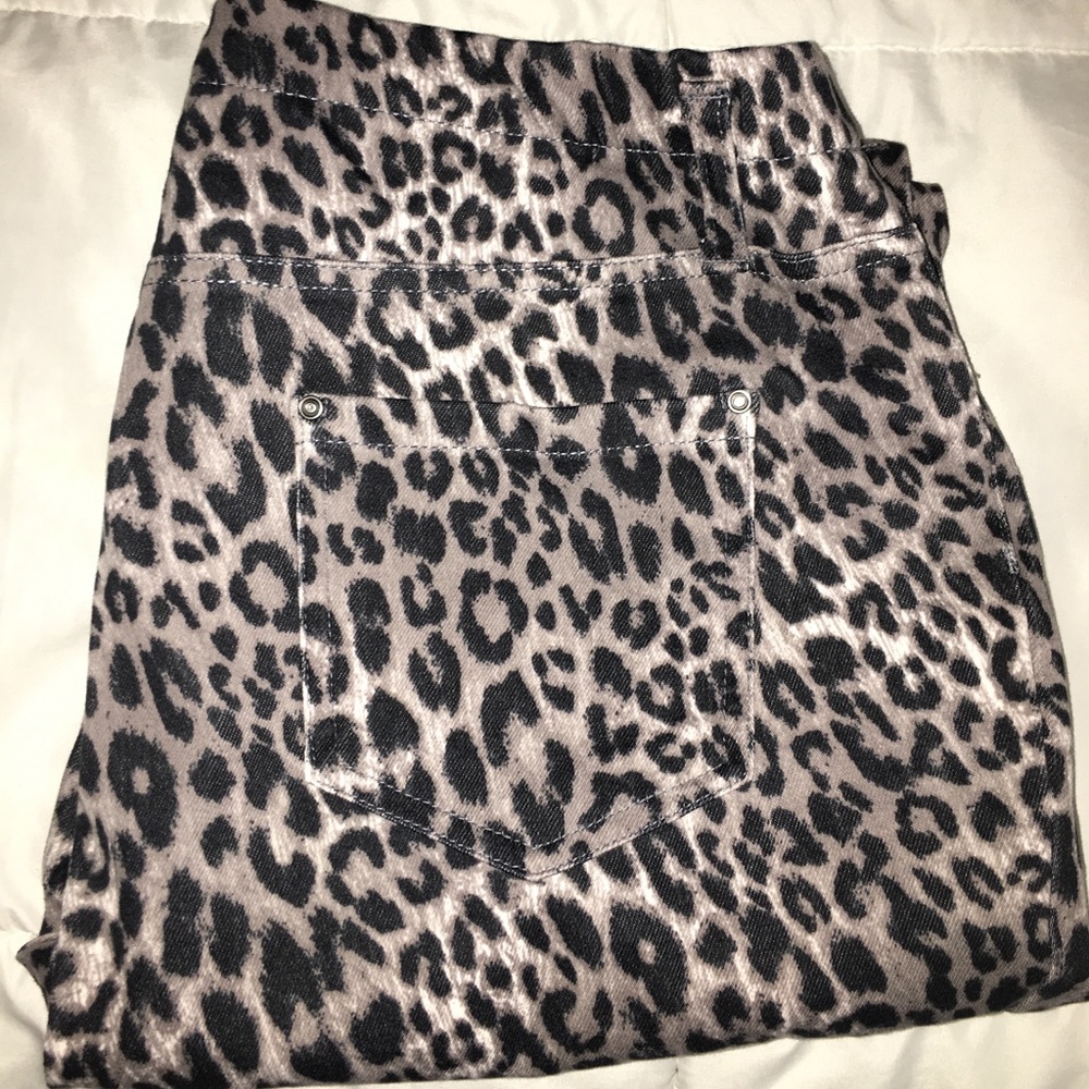 Cheetah Print Jeggings plus size 18, XL. New